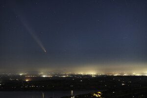 Comet C/2023 A3 Tsuchinshan Atlas on the sky above Blessington Lakes