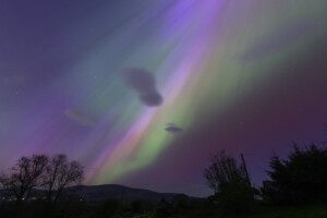 Solar storm with massive aurora