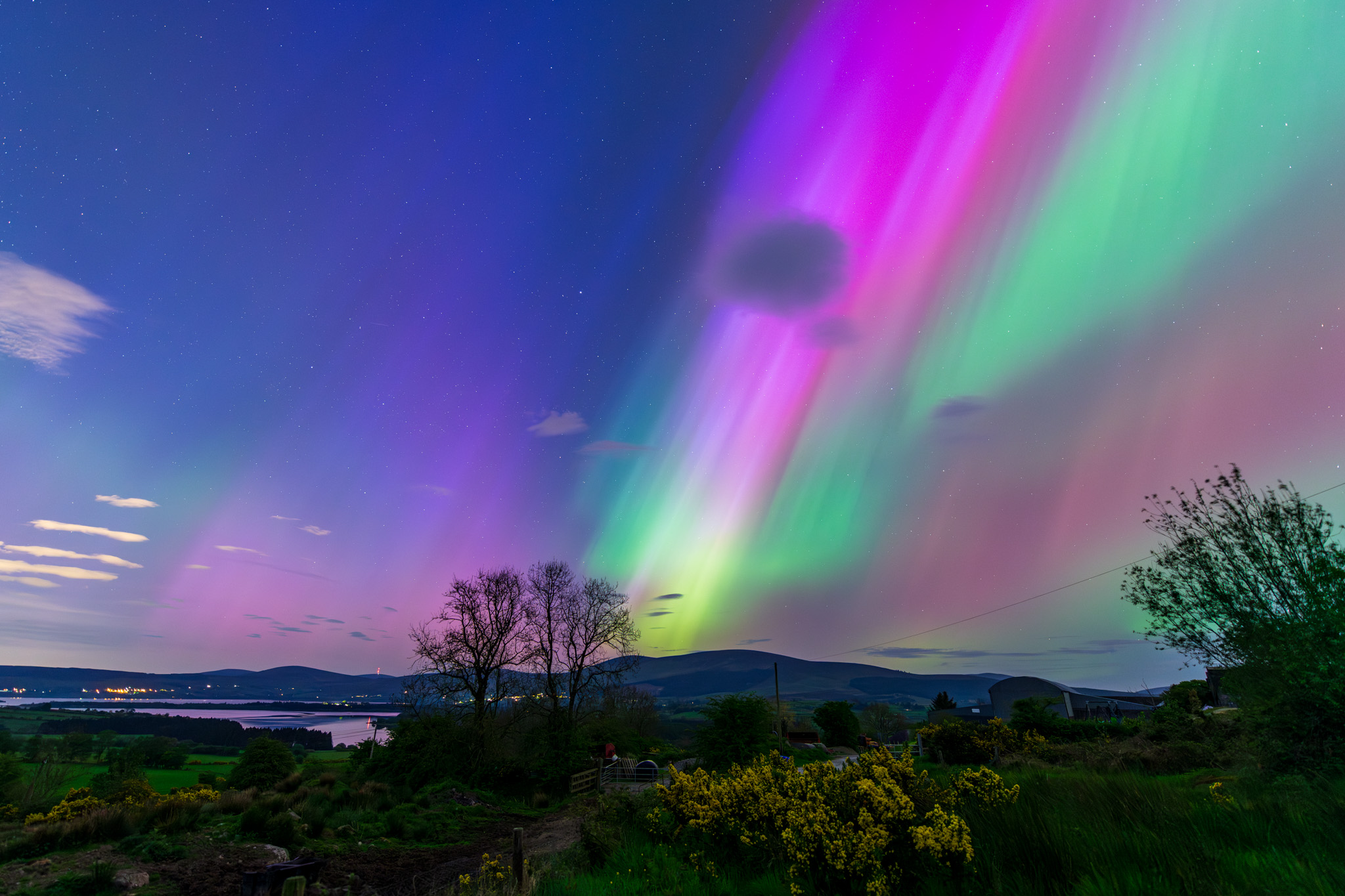 Northern light timelapse above Blessington Lakes