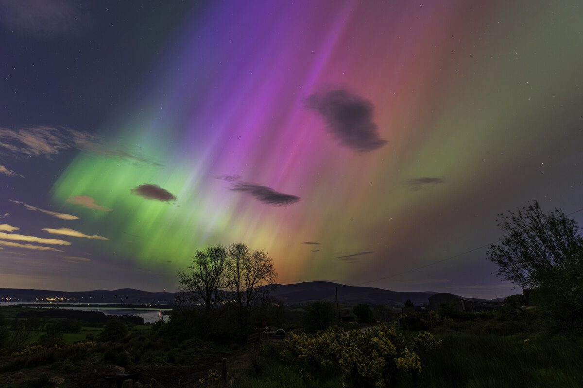 Northern light timelapse above Blessington Lakes