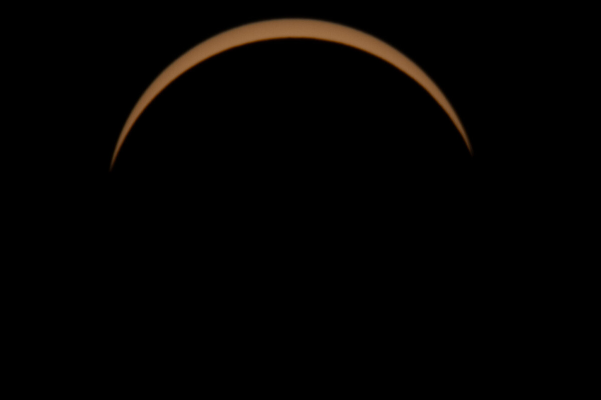 Solar eclipse timelapse
