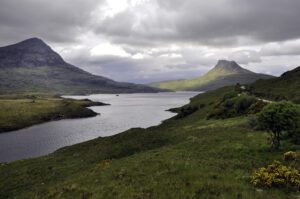 View of Sgorr Tuath and Stac Pollaidh